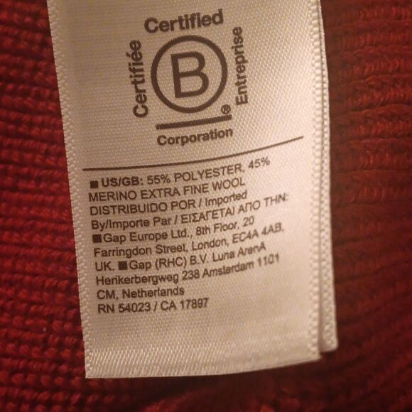 Athleta Hanover V-Neck  Red Ribbed Sweater. - Picture 9 of 10